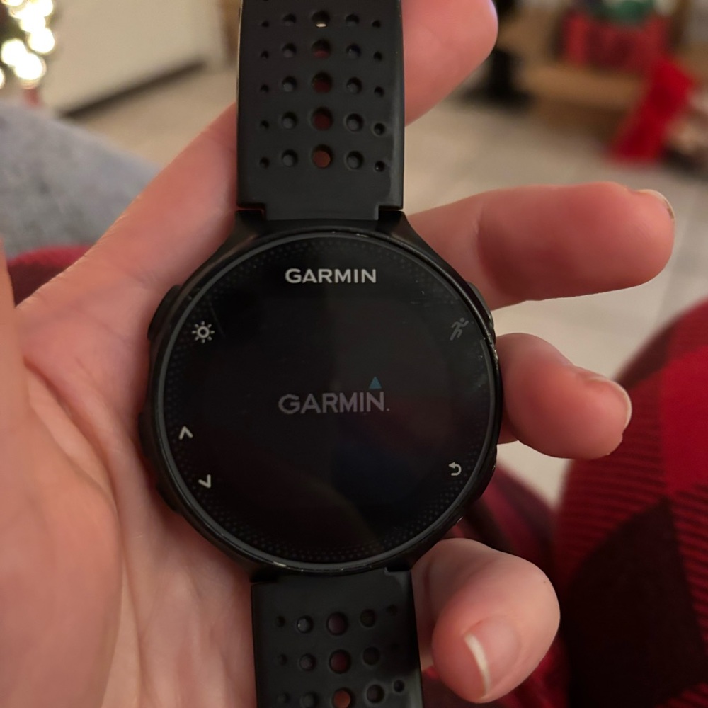 Garmin 235 Forerunner watch